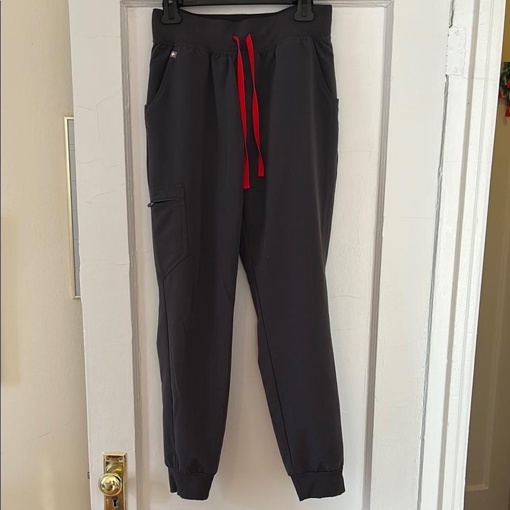 FIGS Technical Collection grey joggers